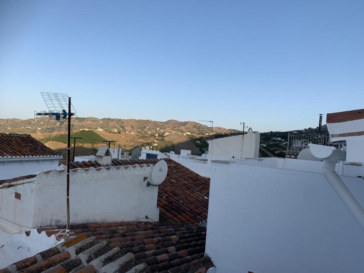 Cerezo'S House - Terrace & Jacuzzi Villa Frigiliana Kültér fotó